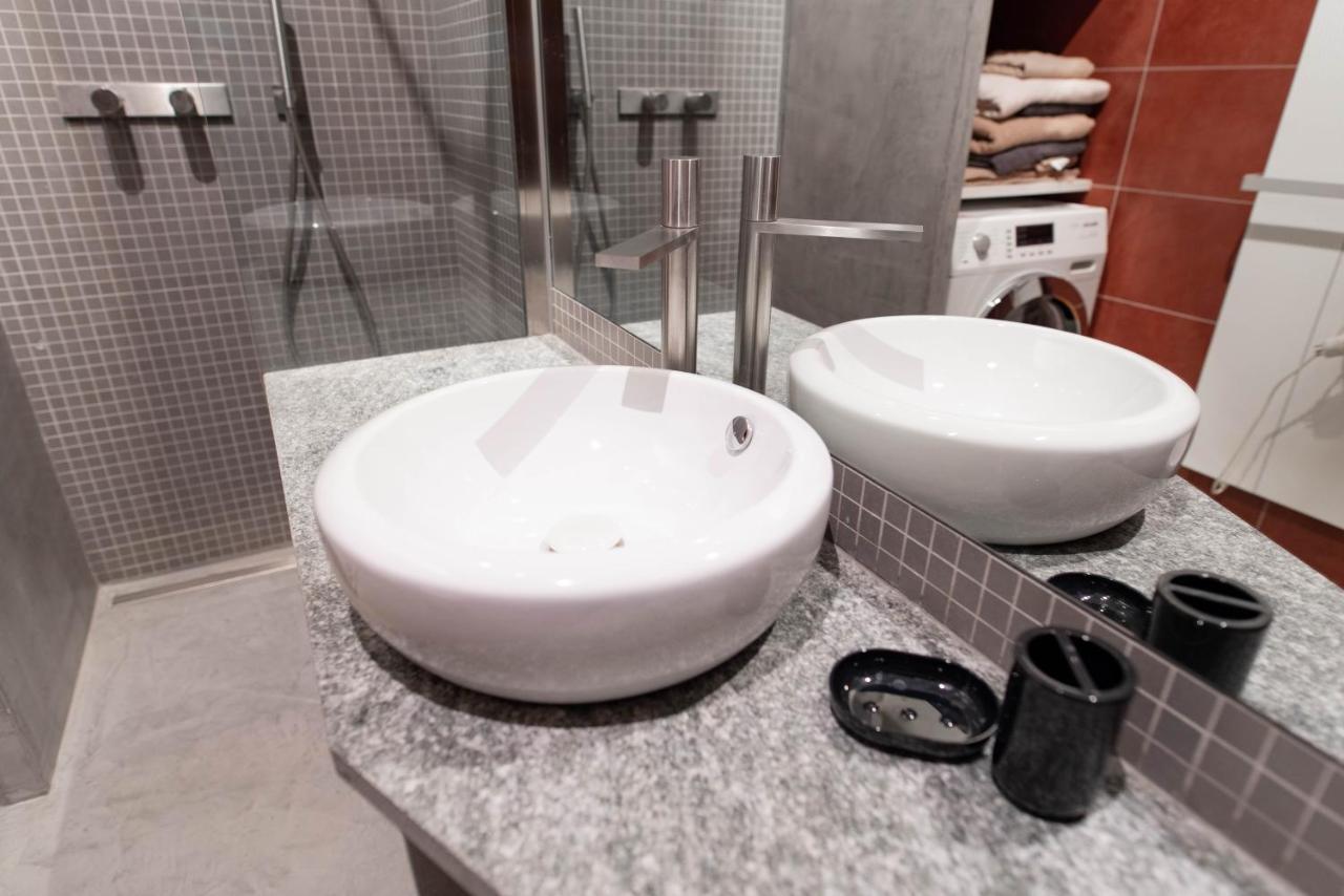 In Centro, 5 Posti Letto: Ca' Cybeles Apartment Turin Exterior photo